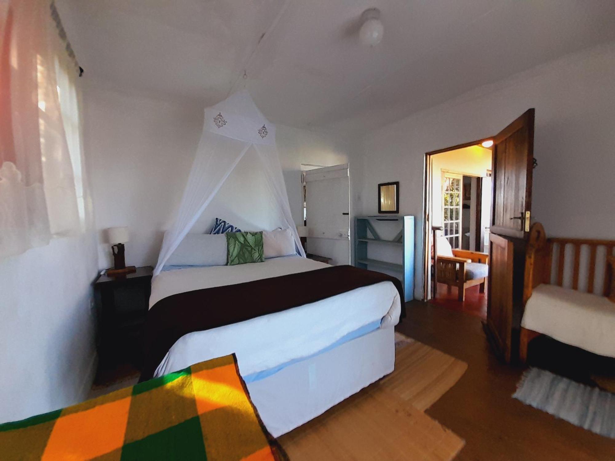Lodge Delicious Monster Accommodation Port Saint John's